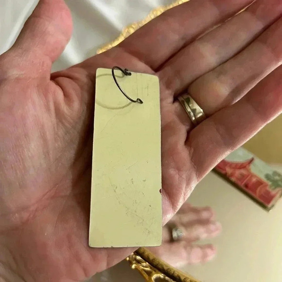 One of a kind of earrings made from a decorative tin by an artist in Oklahoma - Picture 4 of 7